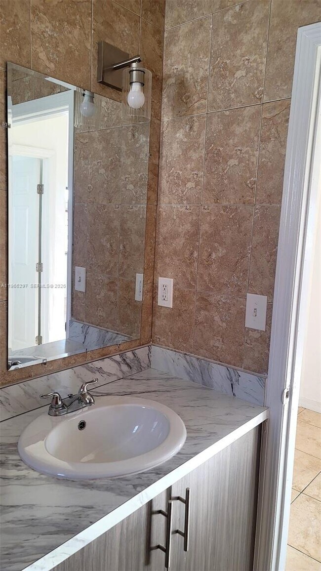 Building Photo - 3252 NW 94th St