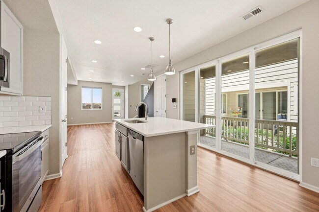 Building Photo - $2,395.95, 2-bed, 2.5-bath with a washer and dryer in unit.