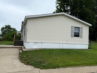 Building Photo - 260 Timber Ln