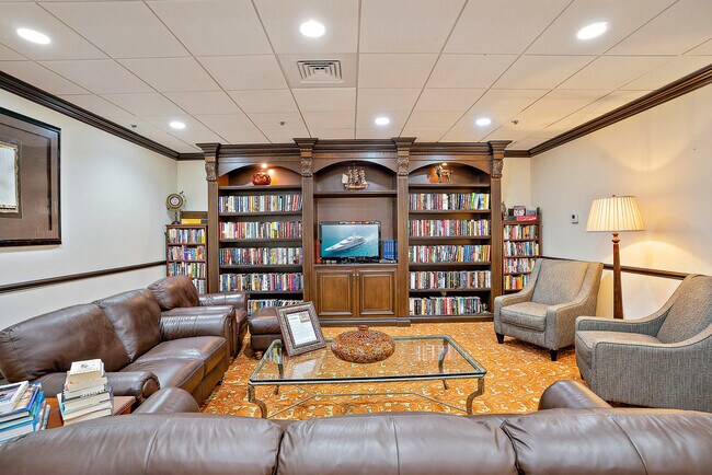Building Photo - 5380 N Ocean Dr