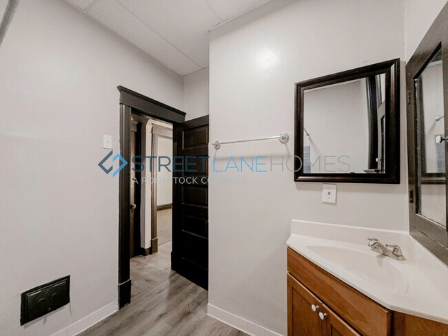 Building Photo - NOW OFFERING HALF OFF THE FIRST FULL MONTH...