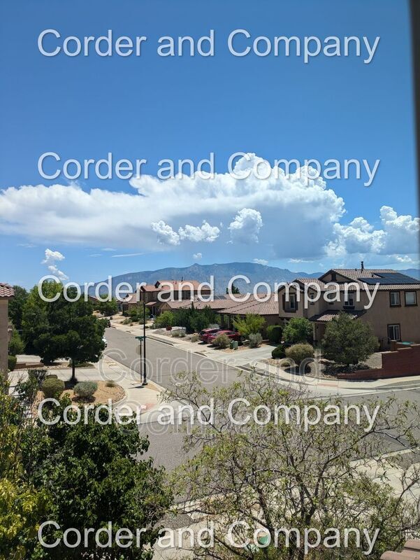 Building Photo - 317 Loma Linda Loop NE