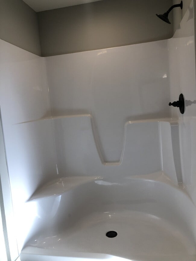 Building Photo - Open living concept- 3BR/2BA with unfinished basement