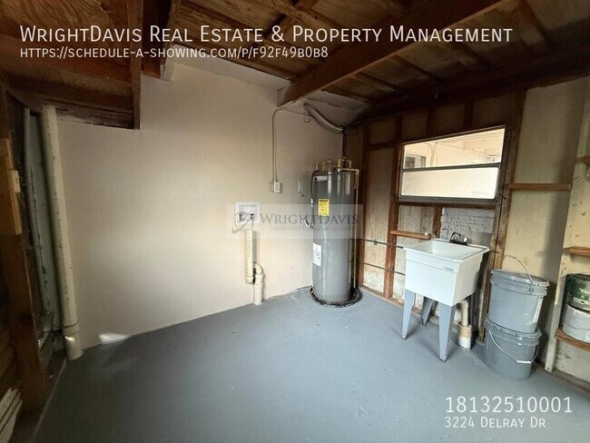 Building Photo - 3224 Delray Dr