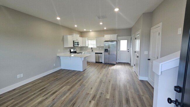 Building Photo - Brand New 2 Bedroom 1.5 Bath home