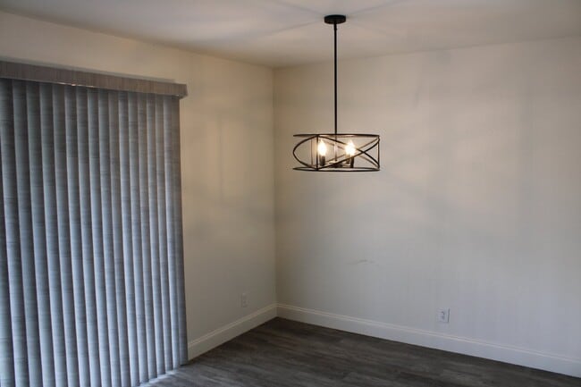 Building Photo - Beautiful 3 Bed, 2 Bath Single Story in Great Livermore Location