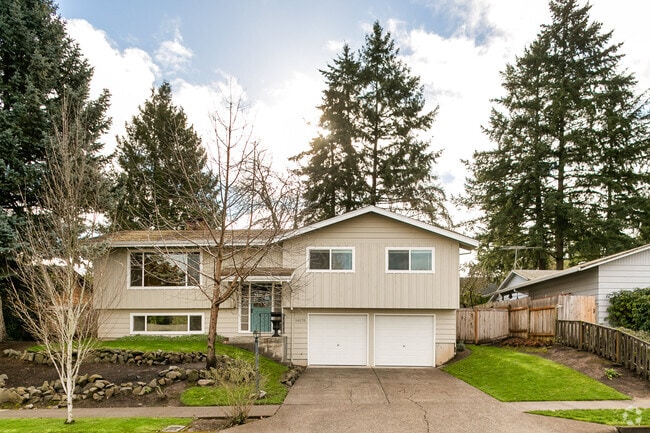 Building Photo - 14170 SW 22nd St