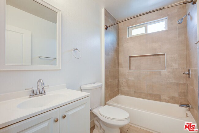 Building Photo - 4309 W Adams Blvd