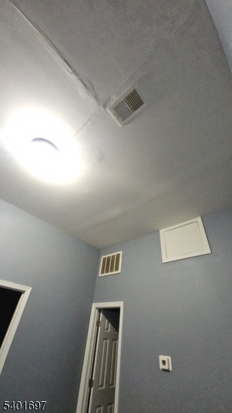 Building Photo - 312 Broadway