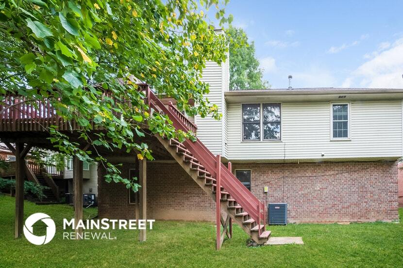 Building Photo - 2208 S Ashford Ct