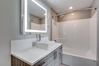 Building Photo - 476 Enterprise Blvd