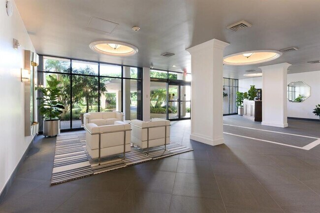 Building Photo - 2400 Presidential Way