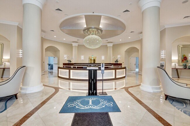 Building Photo - 3700 S Ocean Blvd