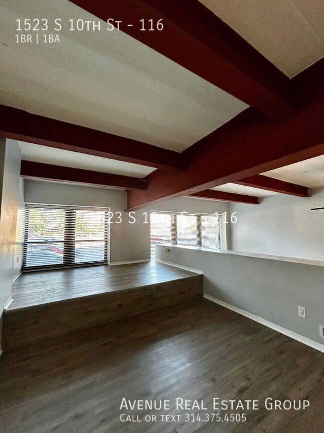 Building Photo - 1523 S 10th St