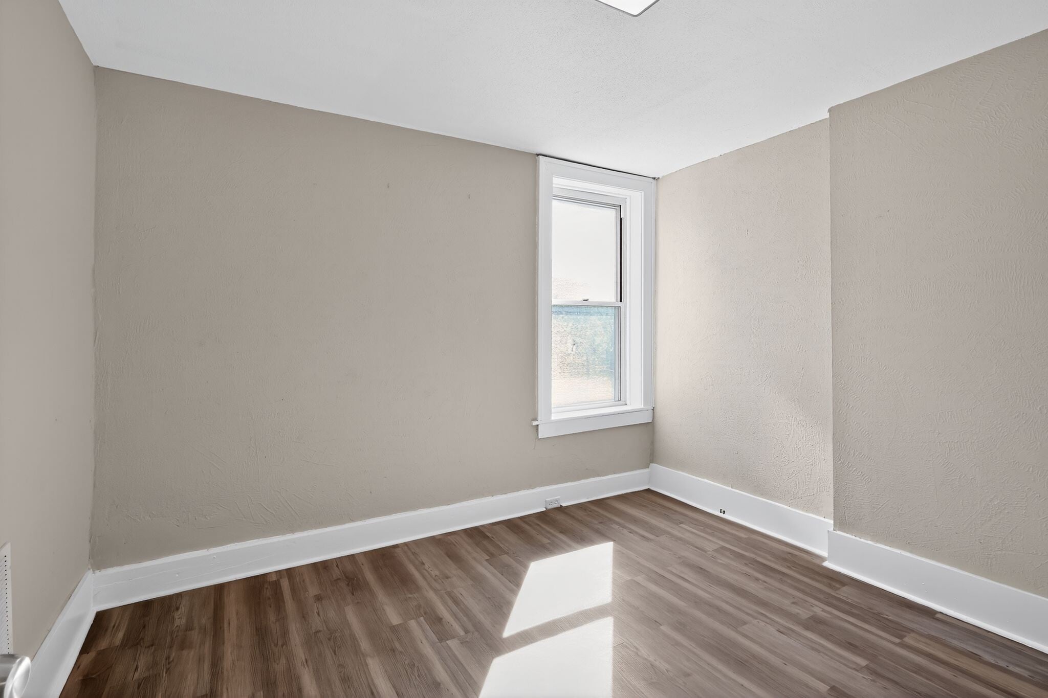 Building Photo - 4152 Delmar Blvd