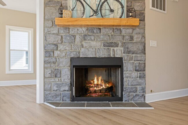 Building Photo - 43 Mcilwee Ln