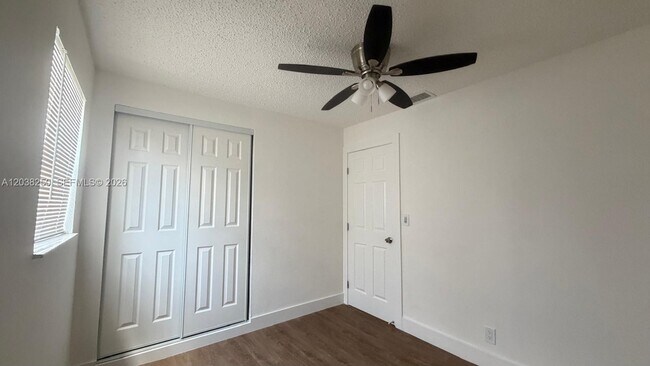 Building Photo - 2580 NW 62nd Ave