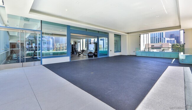 Building Photo - 1388 Kettner Blvd