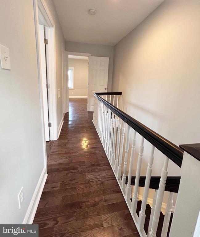 Building Photo - 157 E Duval St