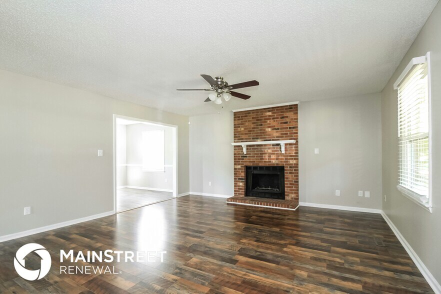 Building Photo - 1124 Ridgecliff Dr