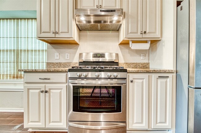Building Photo - 142 Anvil Rock Ln