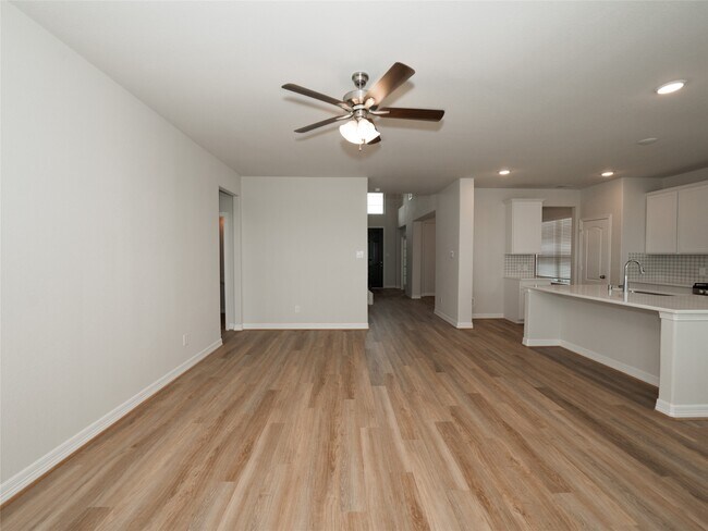 Building Photo - 8231 Red Shiner Wy
