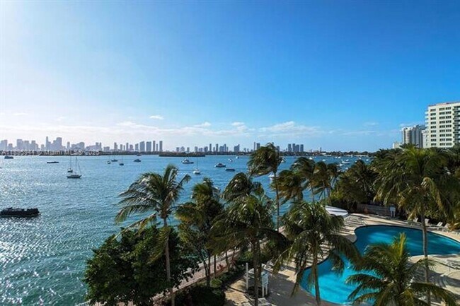 Building Photo - 1330 West Ave