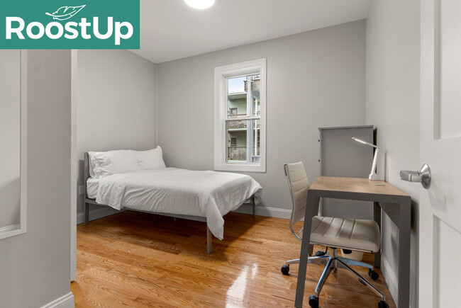 Building Photo - Furnished Private Bedroom in South Boston