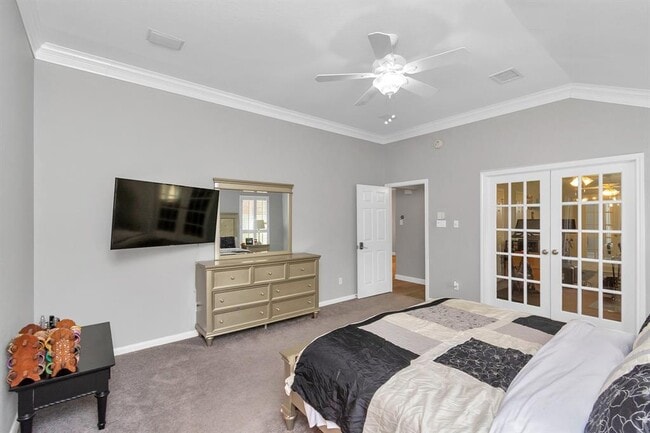 Building Photo - 1303 Raintree Cir