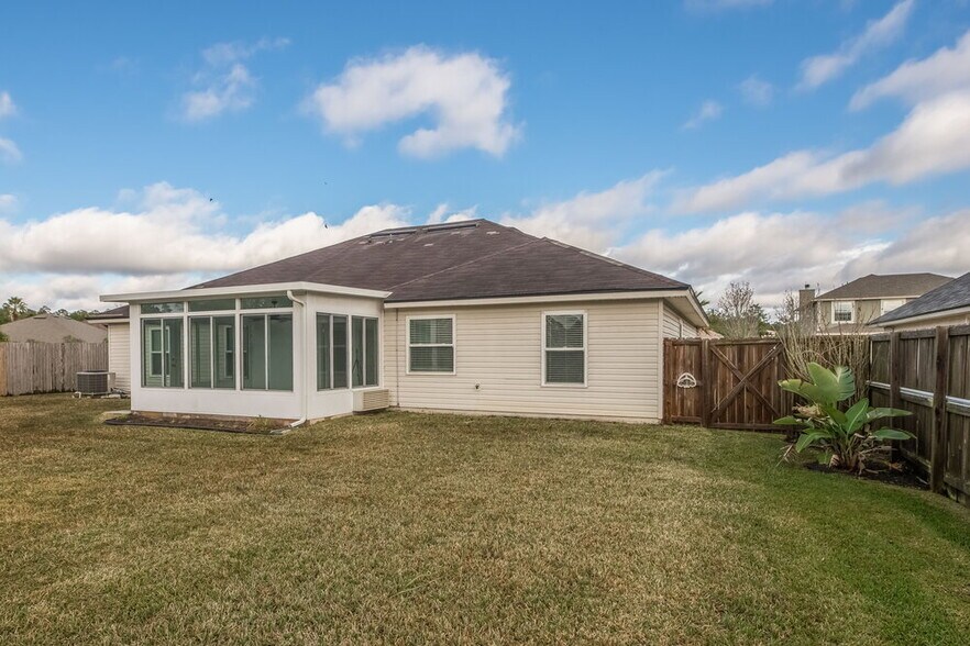 Building Photo - 409 Sweet Jasmine Way