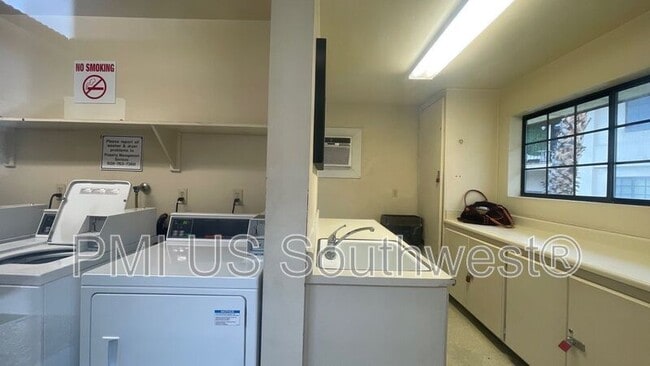 Building Photo - 1190 Ramar Rd