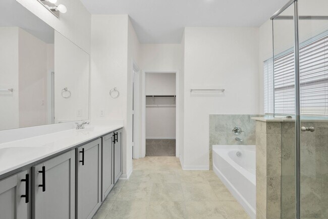 Building Photo - 144 Foxhound Path