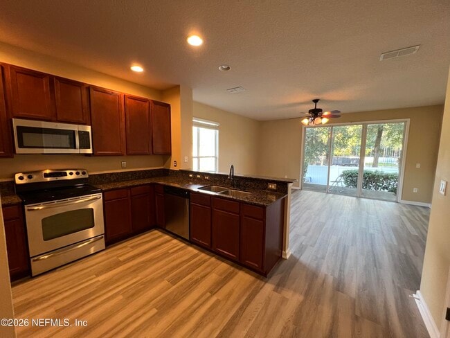 Building Photo - 3593 Hartsfield Forest Cir