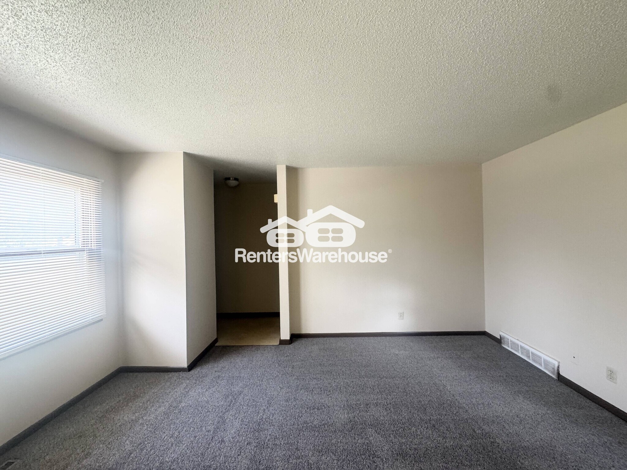 Building Photo - 3332 Valdez Ct