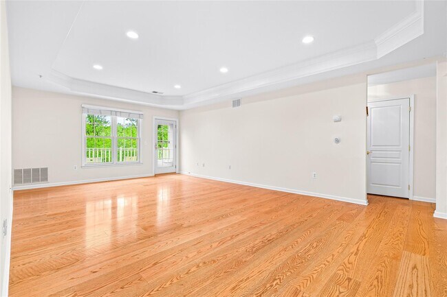 Building Photo - 24 N De Baun Ave
