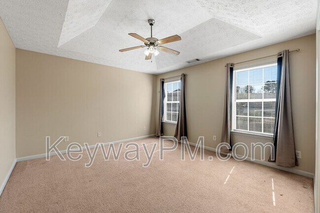 Building Photo - 296 High Meadows Cir