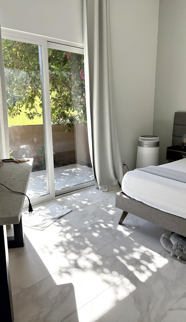 Building Photo - 73323 Boxthorn Ln