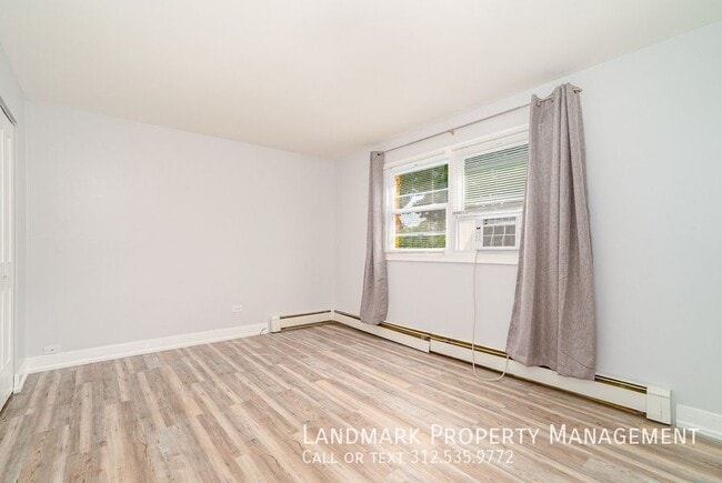 Building Photo - 9825 El Cameno Ln