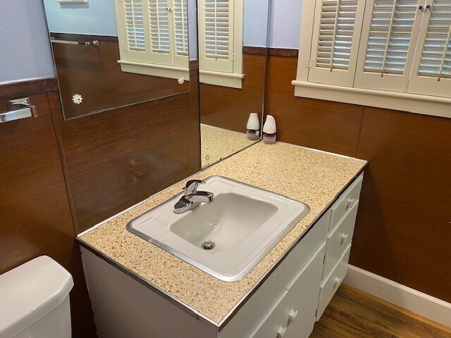 Building Photo - 1210 Brazos St