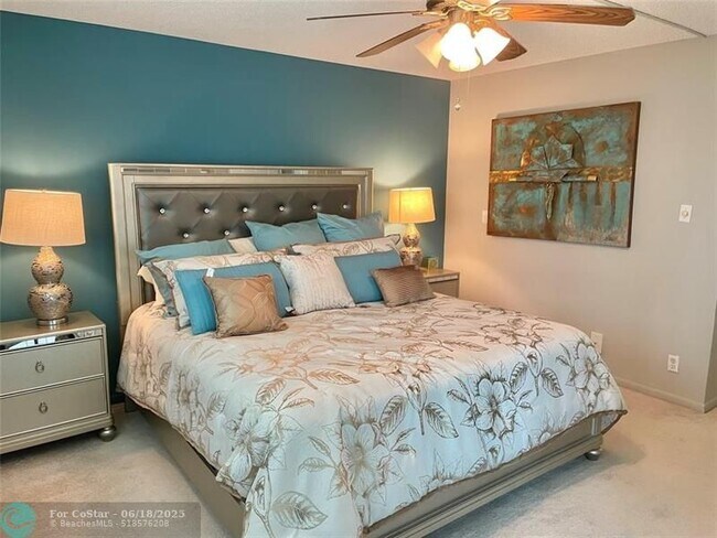 Building Photo - 3301 Aruba Way