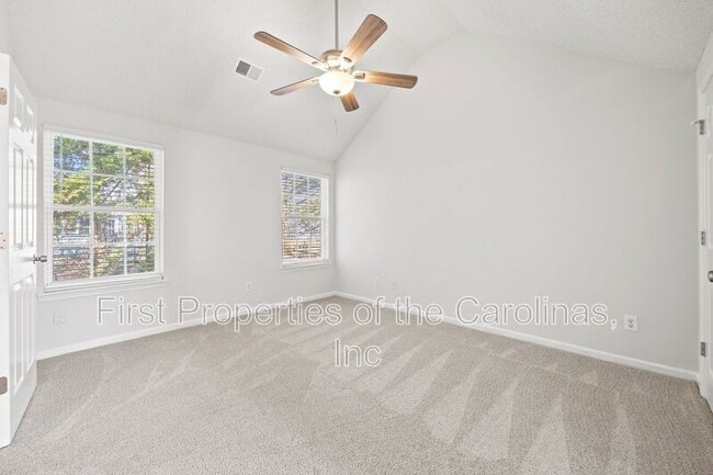 Building Photo - 1411 Swaying Branch Ln