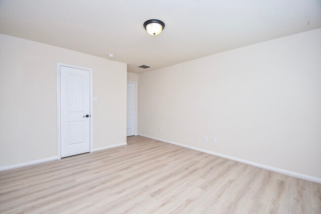 Building Photo - 11819 De Palma Ln