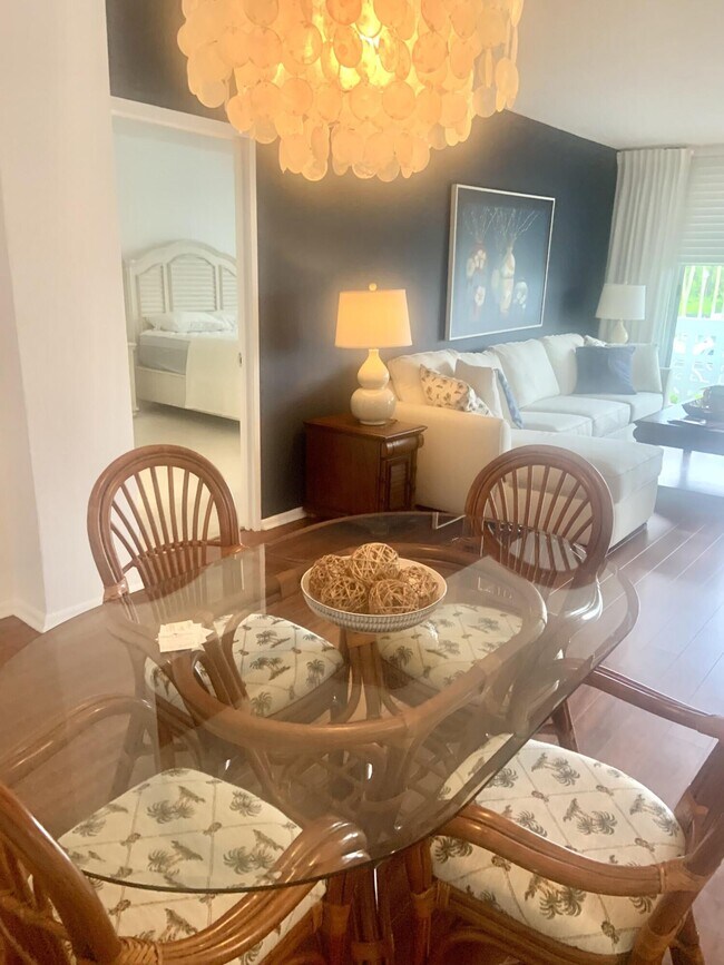 Building Photo - 2840 S Ocean Blvd