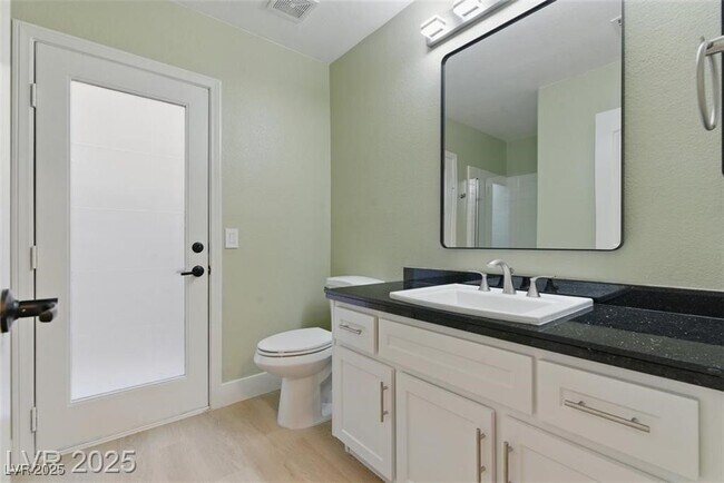 Building Photo - 2445 Antler Point Dr