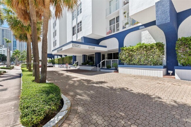 Building Photo - 6450 Collins Ave