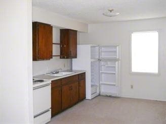 Building Photo - Courtyard Place