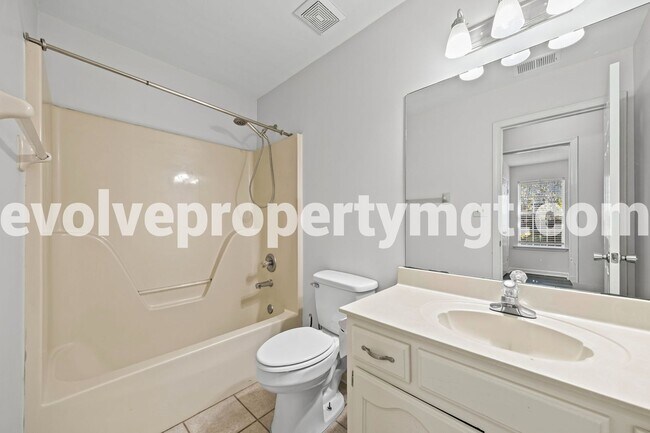 Building Photo - 8608 Port Douglas Dr