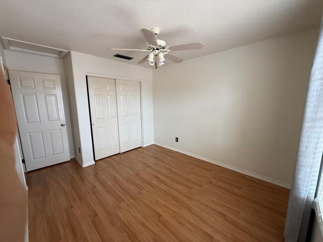 Building Photo - 3012 E Hermosa Vista Dr