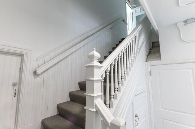 Building Photo - 713 Locust St