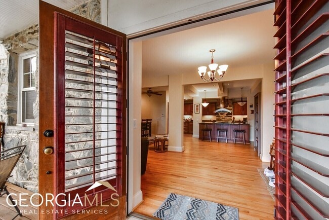 Building Photo - 841 Argonne Ave NE